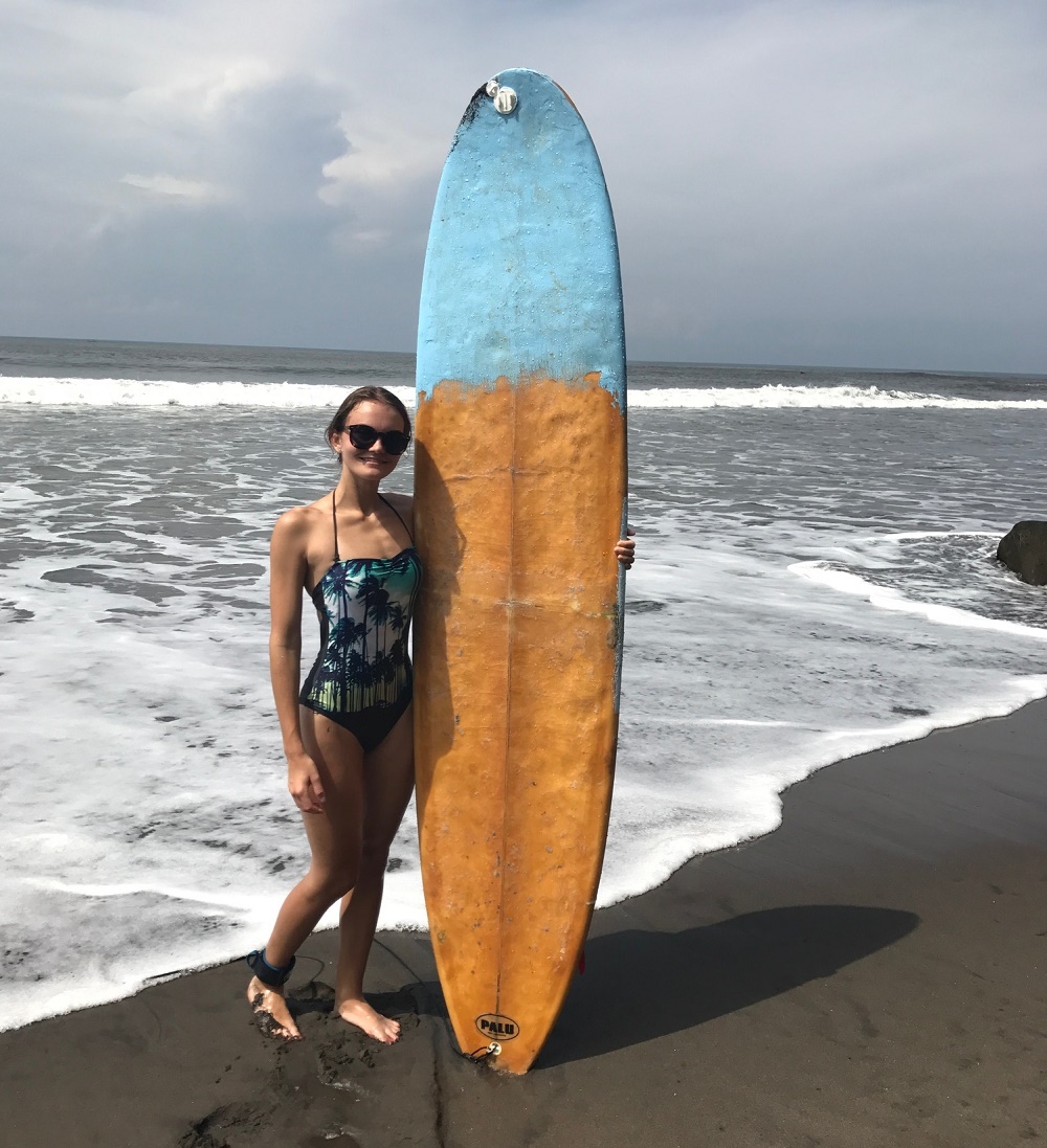 Bali je ráj pro surfaře - profesionály i začátečníky