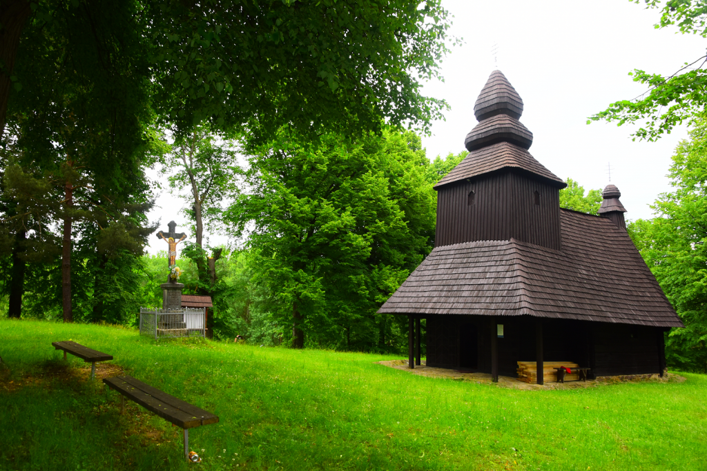 Gréckokatolícky kostol Ruská Bystrá je zapísaný na zozname UNESCO