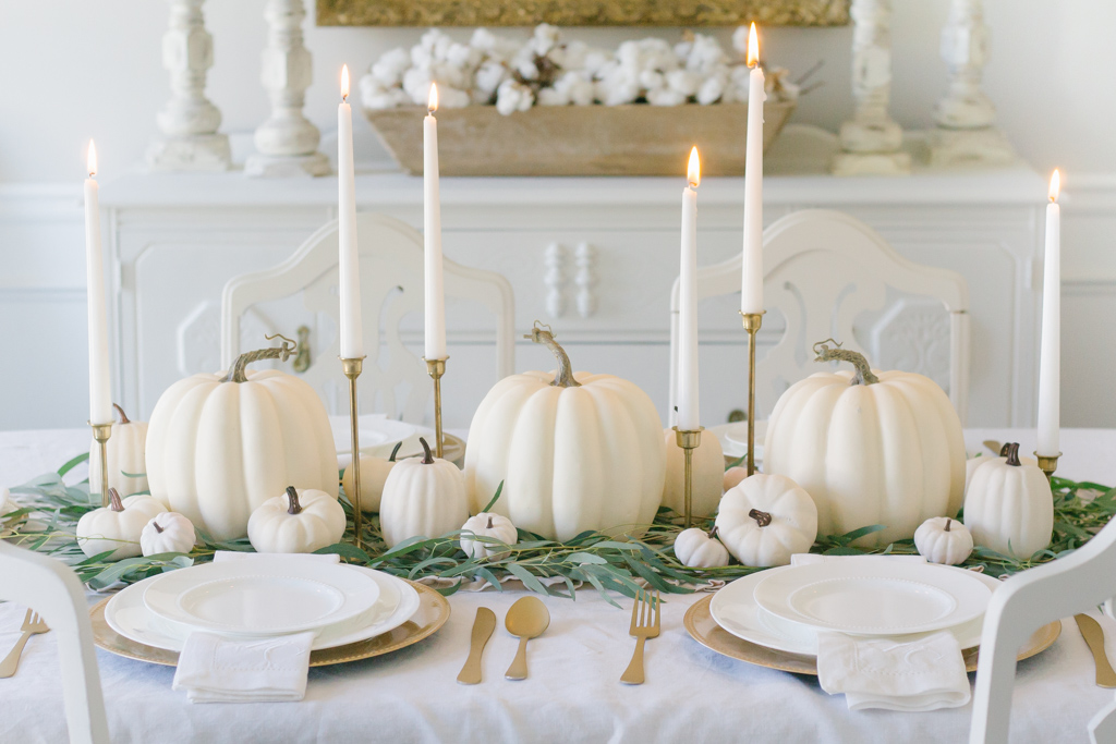 elegantní podzimní stůl
