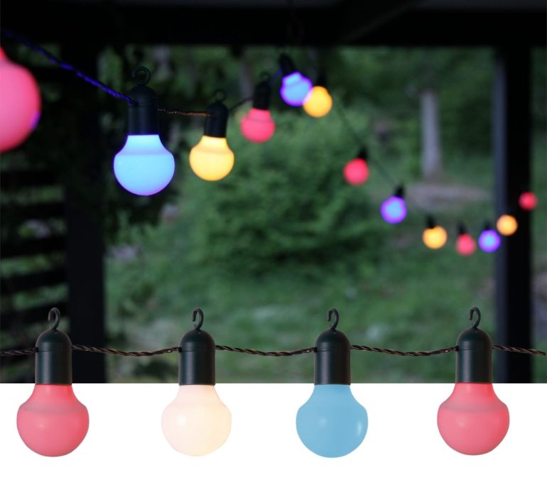 párty řetěz s pastelovými žárovkami