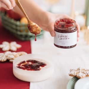 Dolaďte si Risalamande višňovou omáčkou, ktorú sme vytvorili spoločne s Mlsným Filipom