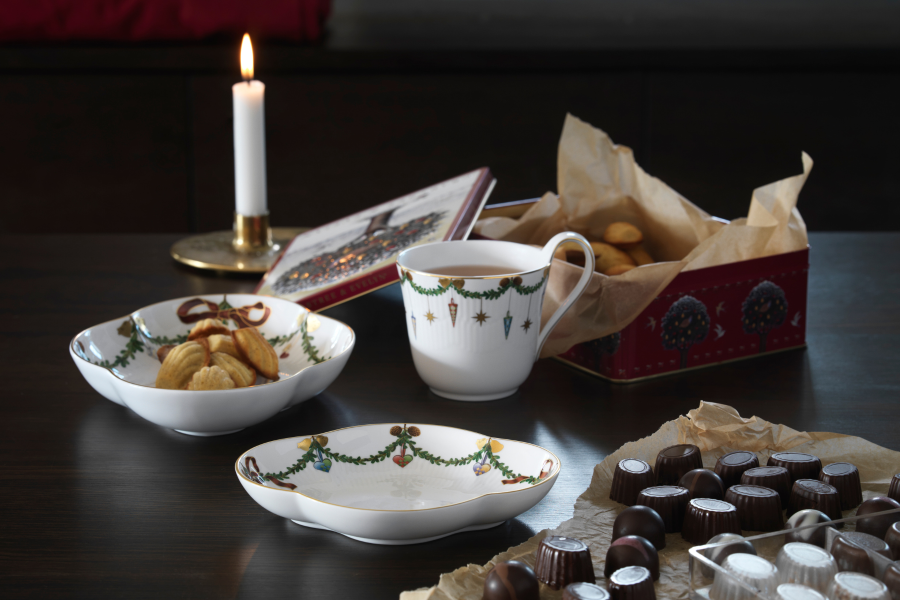 hrnecek star fluted christmas